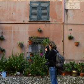 Génova: Recorrido fotográfico por los rincones secretos y merienda tradicional