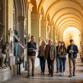 Tour del cimitero di Staglieno e dei murales di Marassi