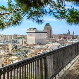 Private Genoa City Tour by Car: Old Town, Port, Views
