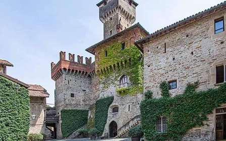 Tagliolo Castle Tour with the Marquis and Wine Tasting