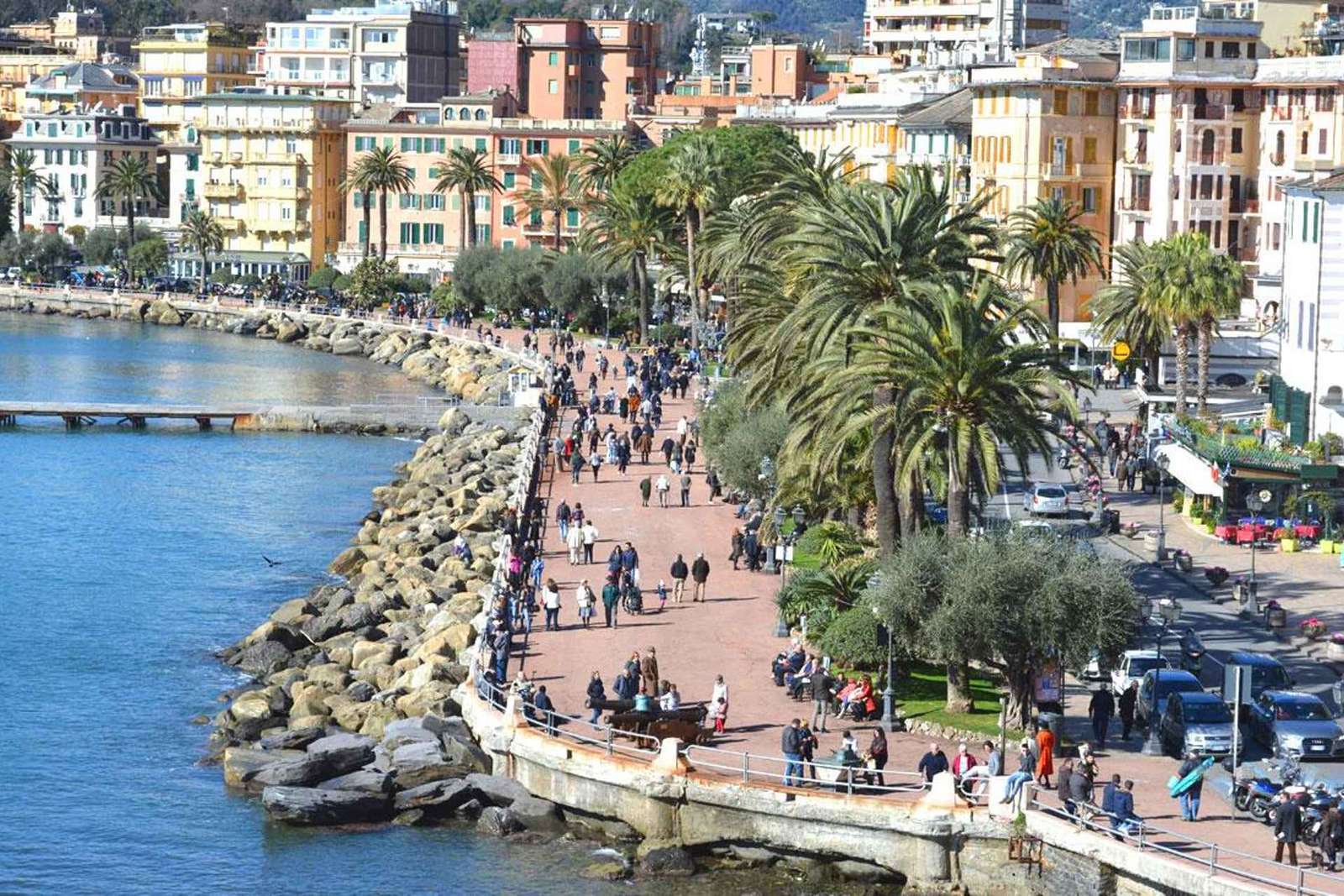 Rundvandring i Rapallo: slottet, arkaderna och viken