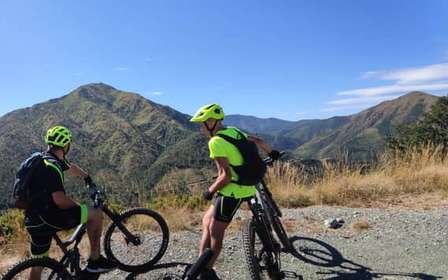 Gavi: E-Bike Tour with Wine Tasting