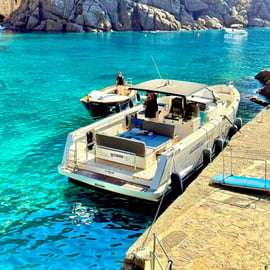 Passeio de iate em Portofino com hostess e prosecco