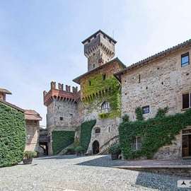 Castelo de Tagliolo Monferrato: visita com o marquês e vinhos